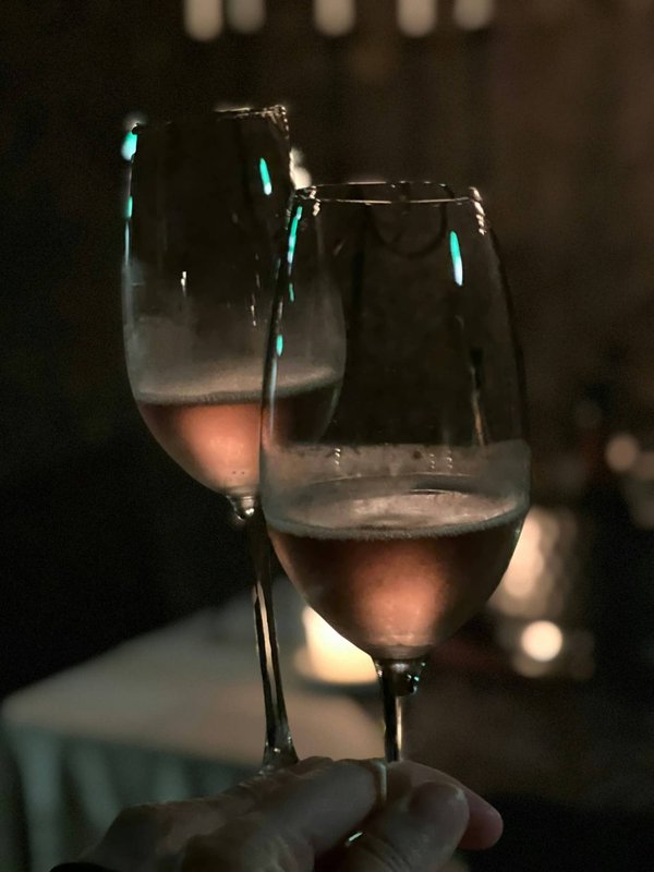 Explorez des cépages exceptionnels depuis votre canapé en optant pour un abonnement vins