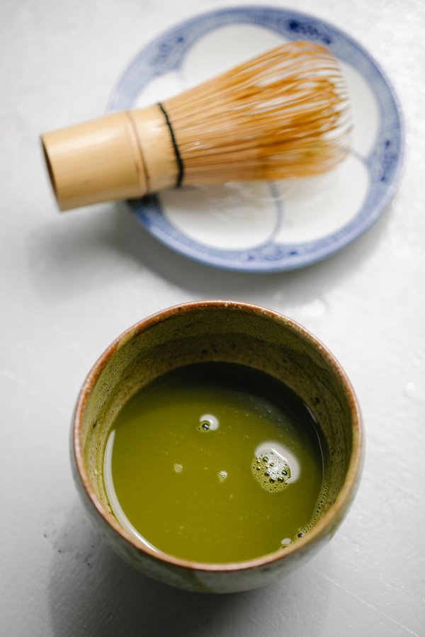 Le thé matcha : une boisson raffinée aux multiples vertus