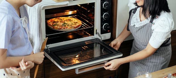 Four à pizza pour petits espaces : gourmandise compacte et pratique
